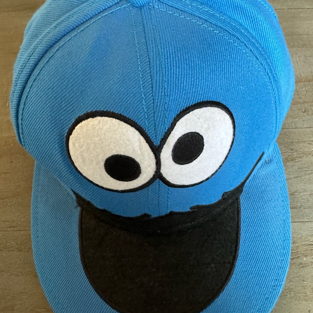 Sesame Street Cookie Monster Blue Hat